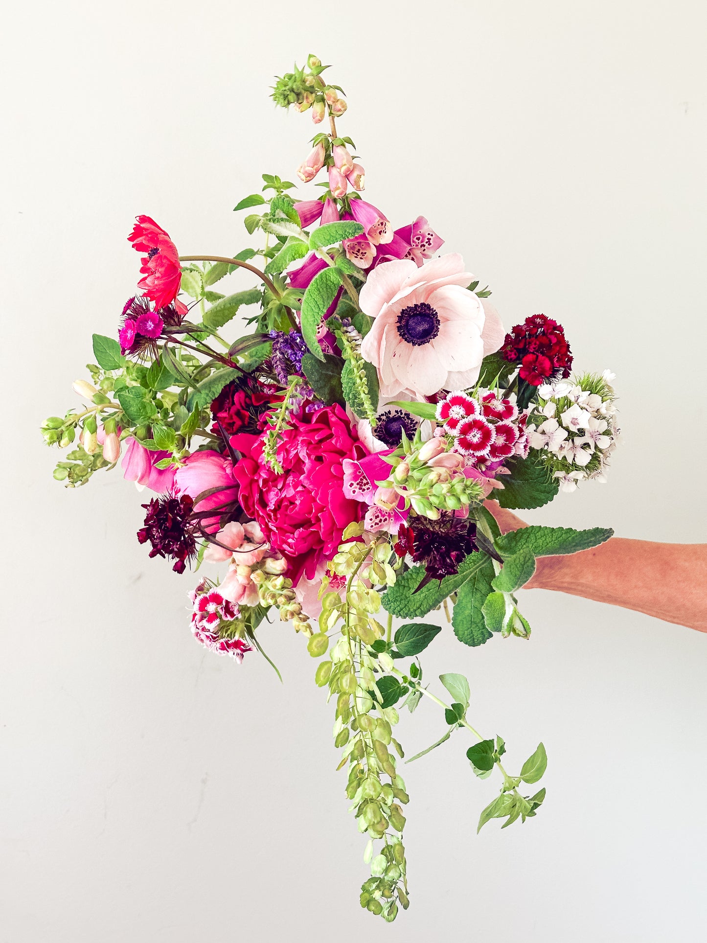 8 Floral Bouquets Delivered Weekly